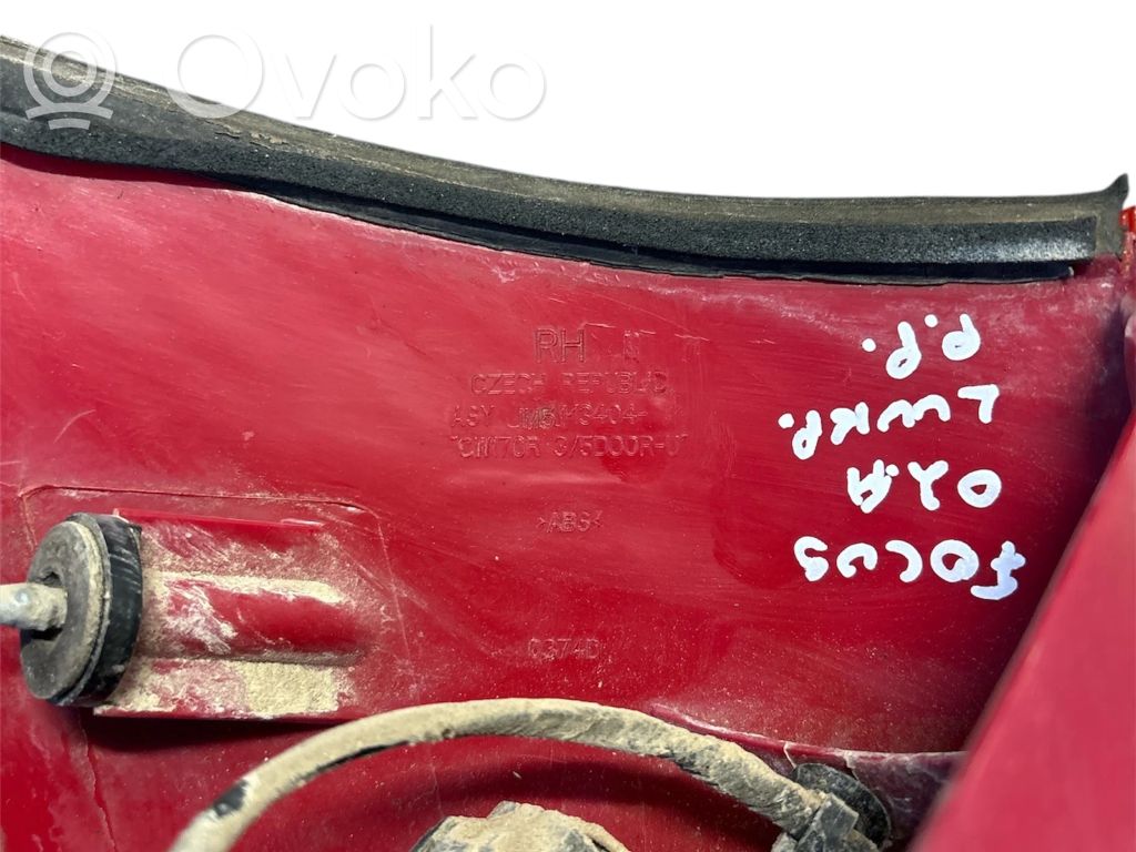 Rear/tail lights   1M5113404