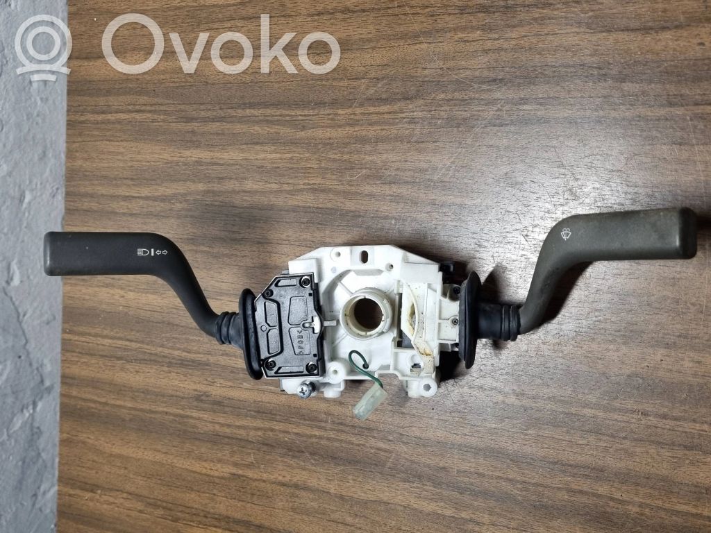 Volvo S40, V40 Wiper turn signal indicator stalk/switch 