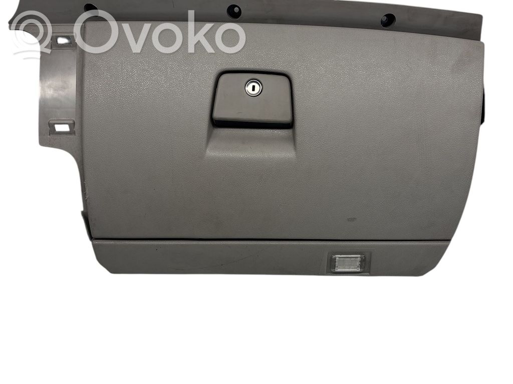 Daiktadėžė   9123248,3865