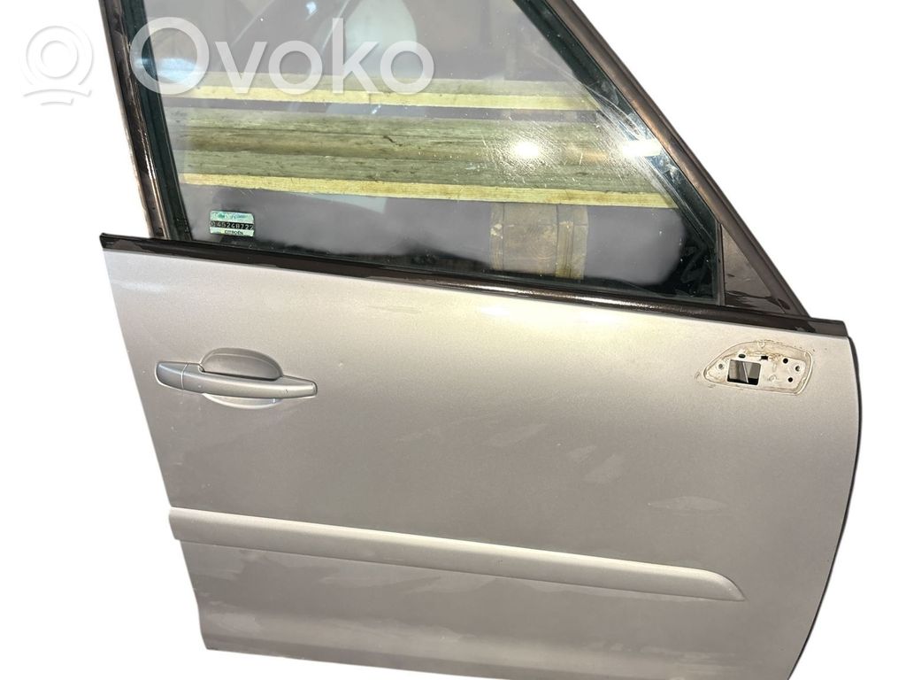 Porte avant