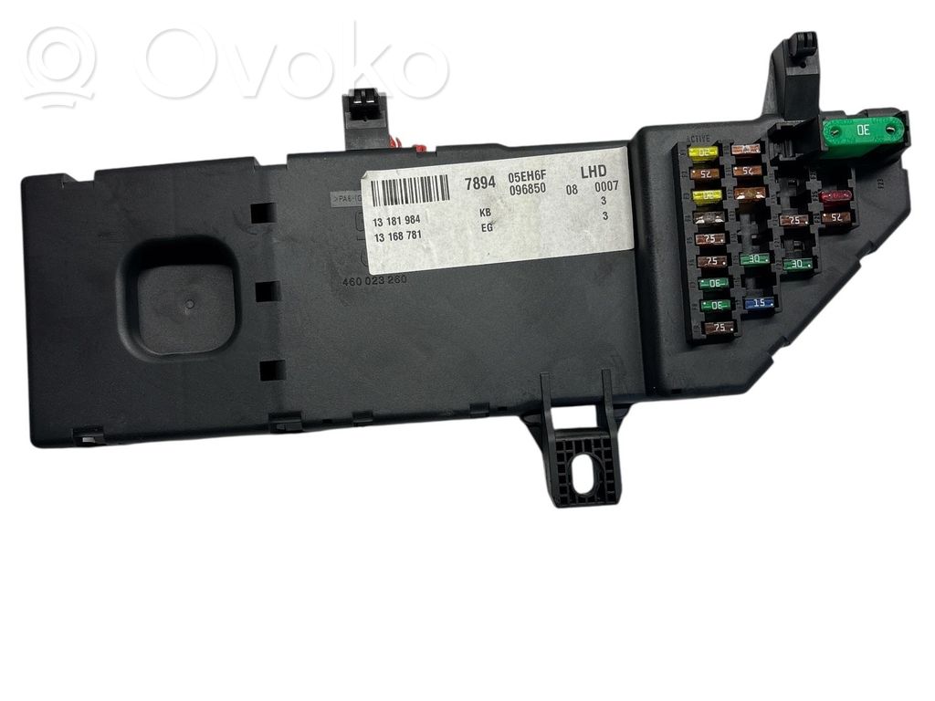 Opel Signum Módulo de fusible 