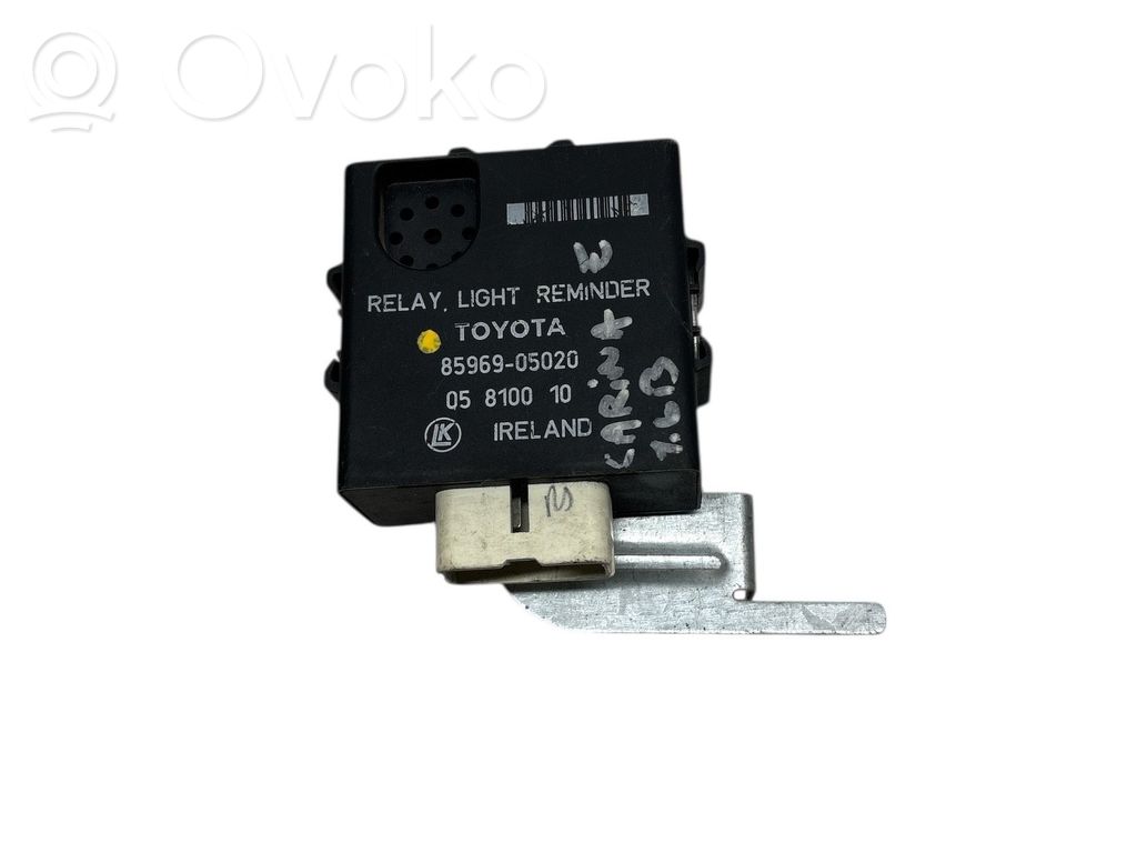 Toyota Carina T190 Otras unidades de control/módulos 