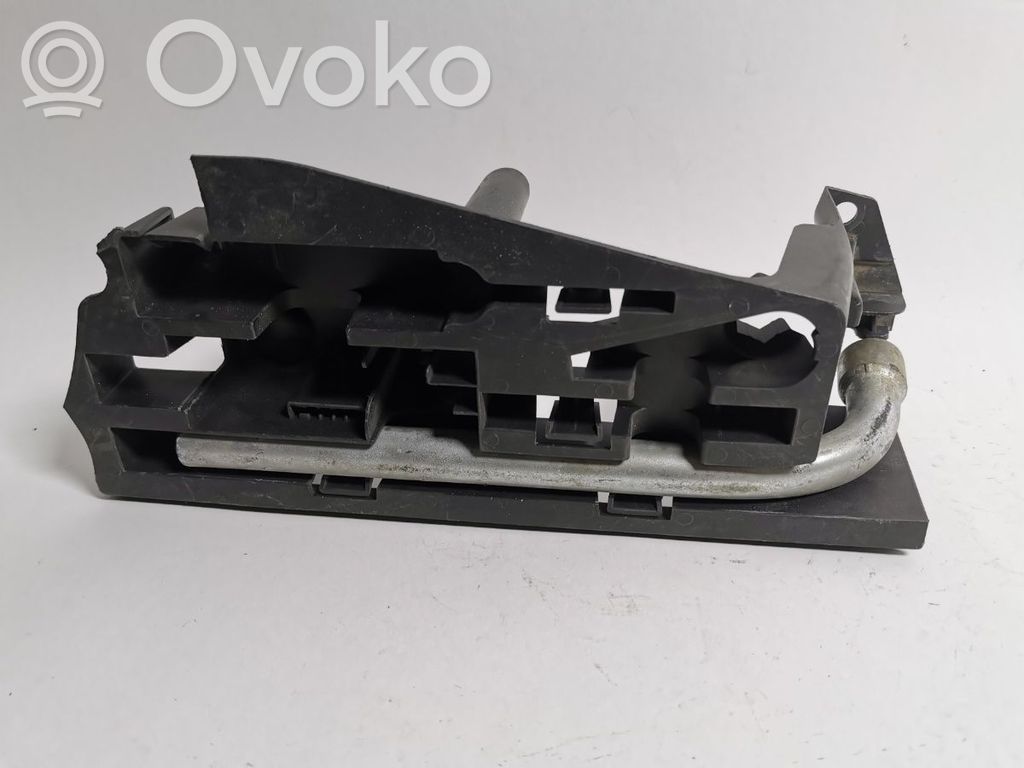 Tool box   4F5012111