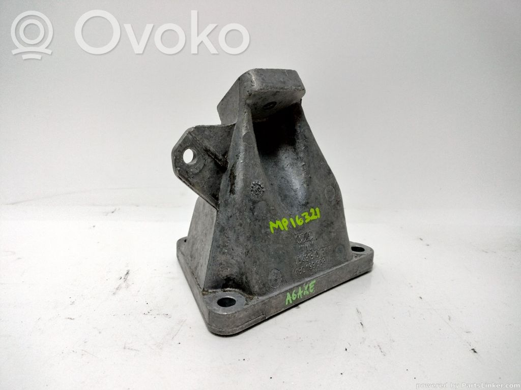 Engine mount bracket