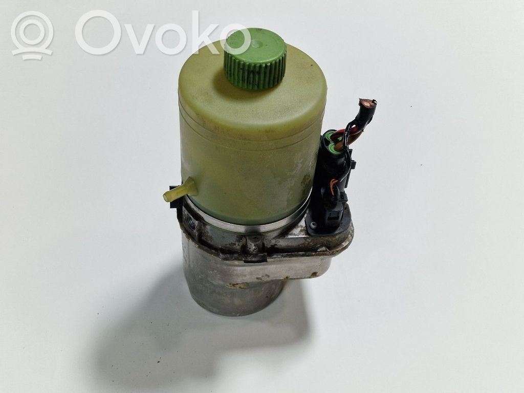 Skoda Fabia Mk1 (6Y) Power steering pump 