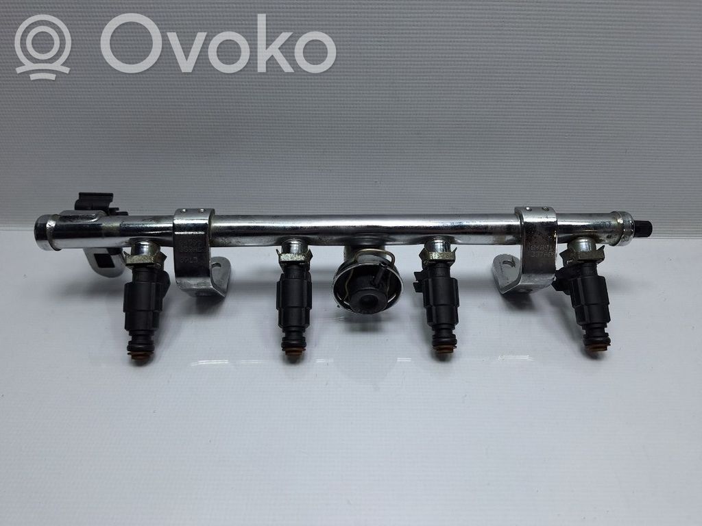 Mini One - Cooper R50 - 53 Fuel splitter 