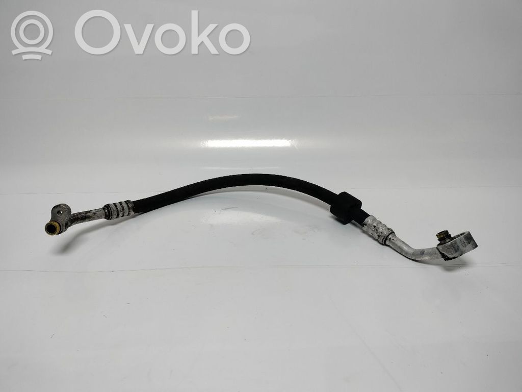 Ilmastointilaitteen putki (A/C)   4E0260701AL