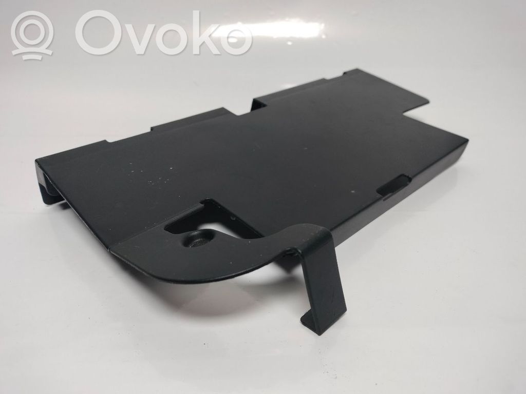 Akumulatora kastes vāks   8K0915429G
