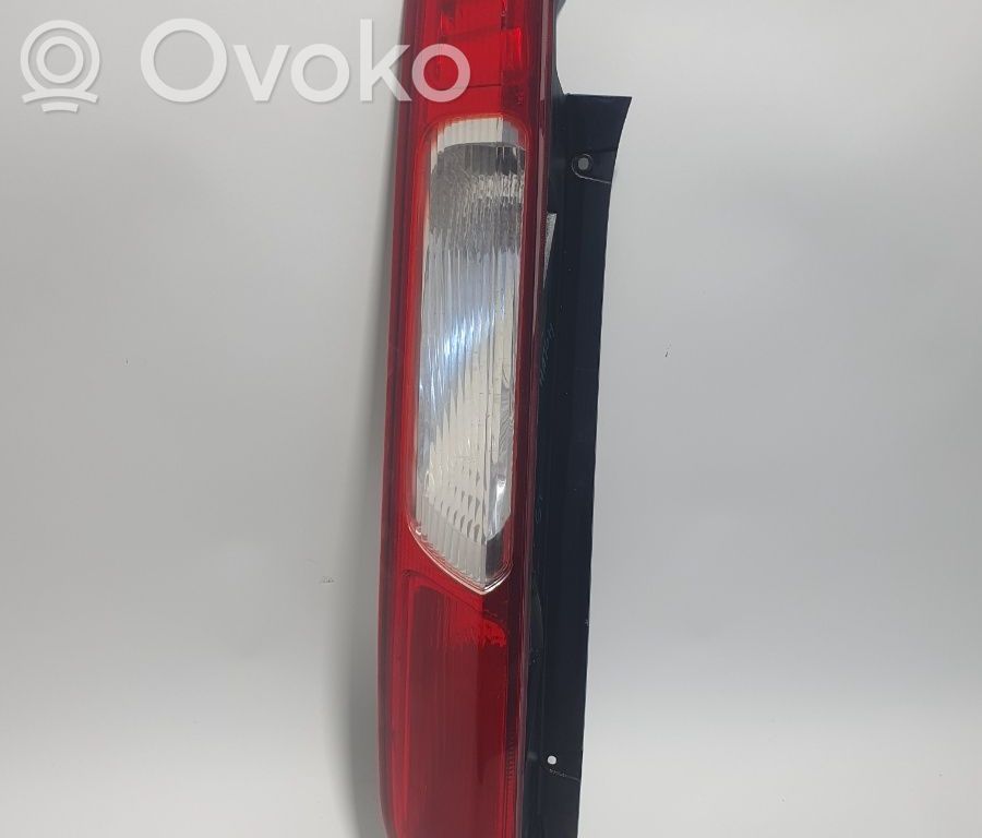 Rear/tail lights   4M5113405A
