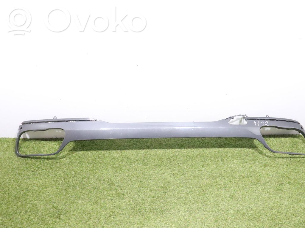 BMW X7 G07 Moldura inferior del parachoques trasero 