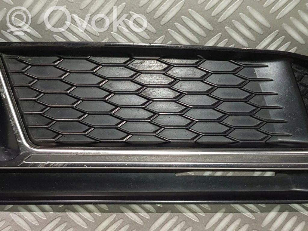 Audi A4 S4 B9 8W Grilă inferioară bară față 