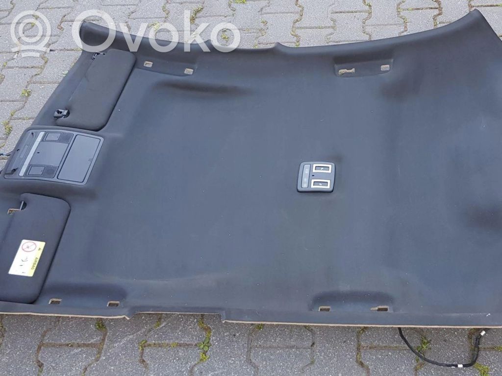 Jaguar XE Headlining 