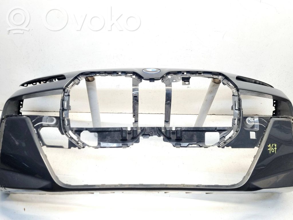 BMW 7 G70 Parachoques delantero 