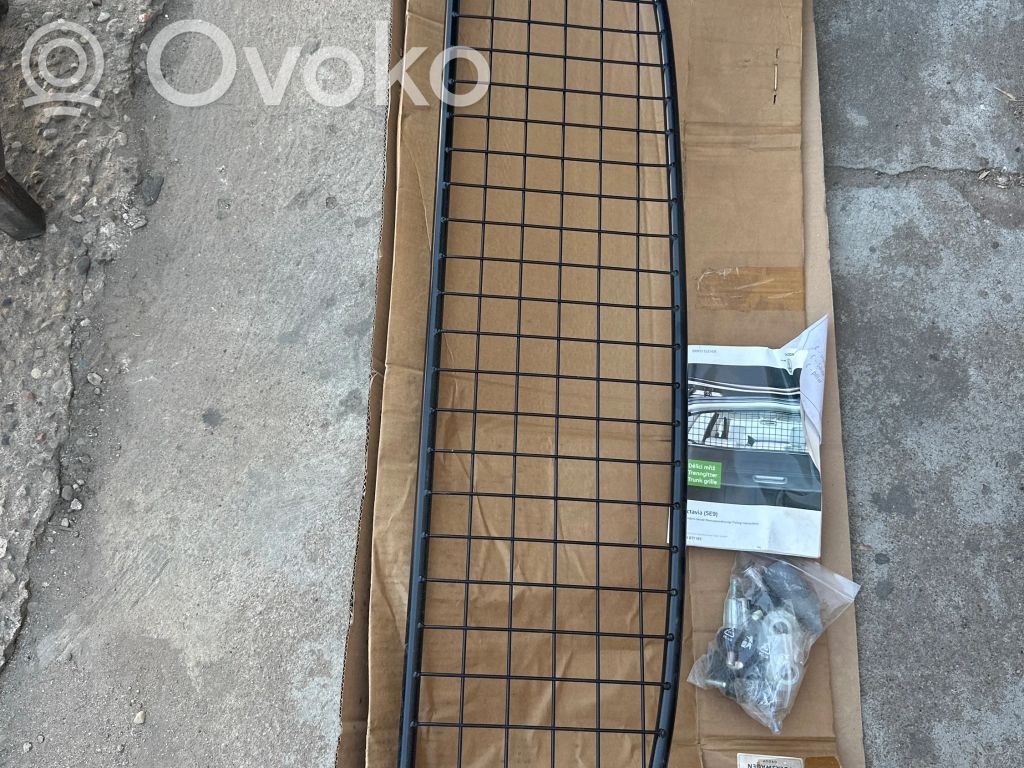 Skoda Octavia Mk3 (5E) Panou separare portbagaj 