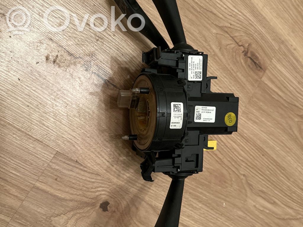 Volkswagen PASSAT B6 Manetka / Przełącznik kierunkowskazów wycieraczek 