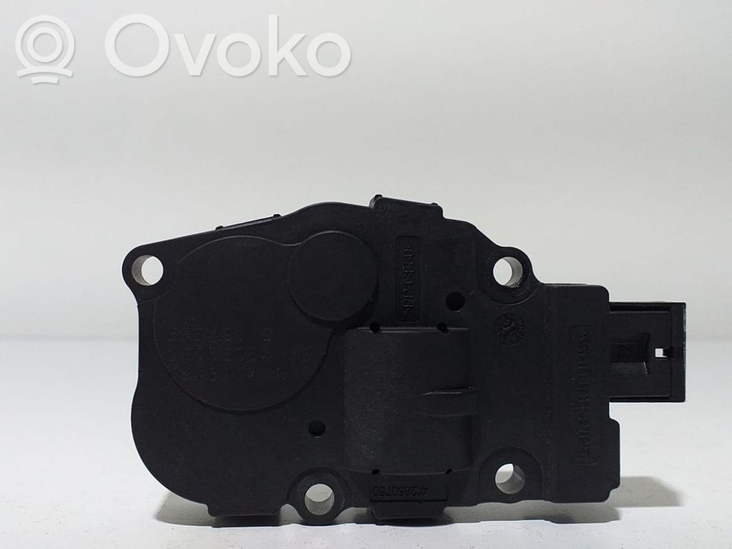BMW 4 F32 F33 Salono oro mazgo plastikinis korpusas 