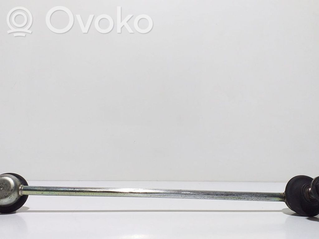 Mitsubishi Outlander Priekinė stabilizatoriaus traukė 
