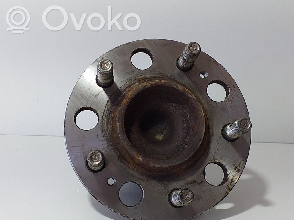 Hyundai i40 Front wheel hub spindle knuckle 