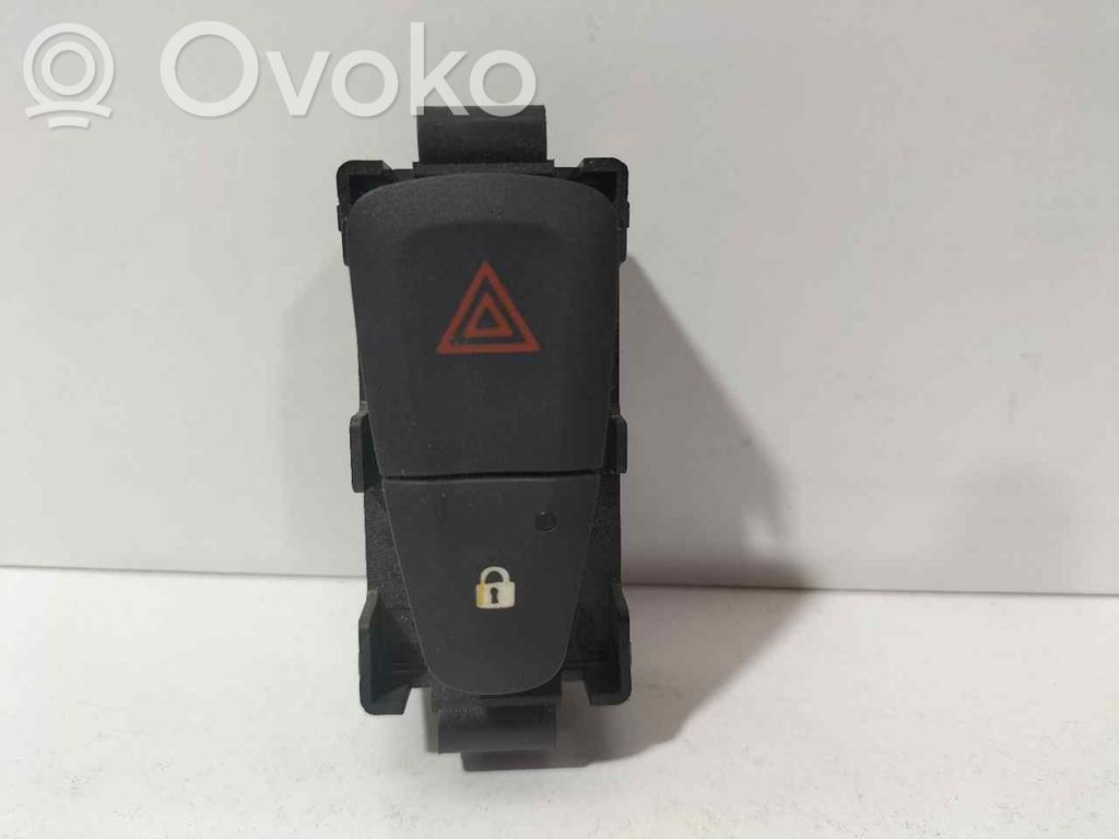 Dacia Dokker Botón interruptor de luz de peligro 