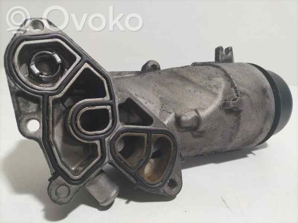 Citroen Berlingo Öljynsuodattimen kannake 