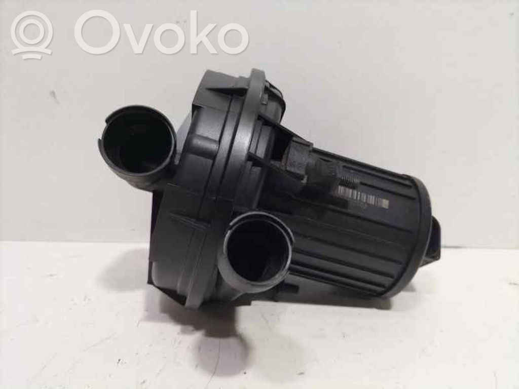 Volkswagen Touareg I Secondary air pump 