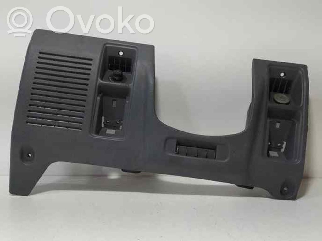 Mitsubishi Montero Element deski rozdzielczej 