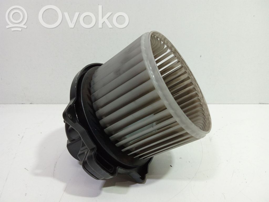 Suzuki Jimny Mazā radiatora ventilators 