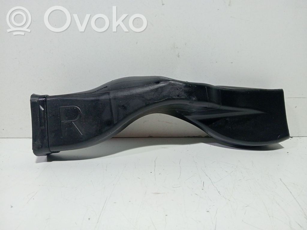 BMW 7 E65 E66 Ilmastointilaitteen putki (A/C) 