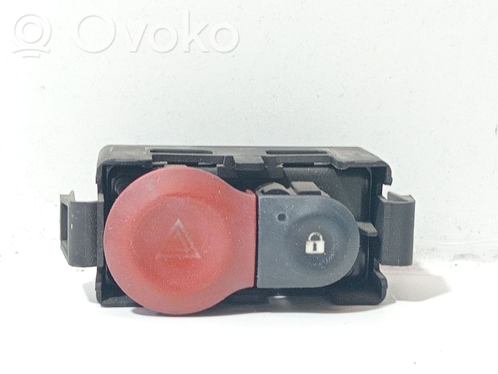 Renault Clio III Hazard light switch 