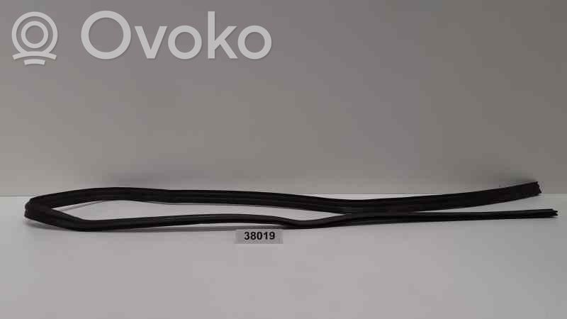 Mercedes-Benz E W210 Front door rubber seal 