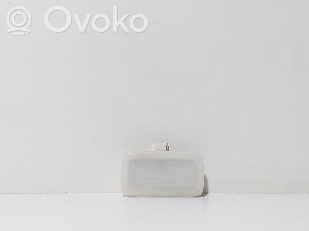 Inne oświetlenie wnętrza kabiny   9216245,60862