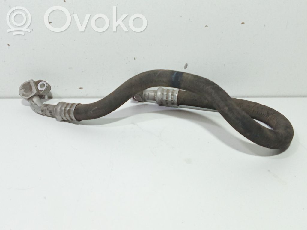 BMW 3 F30 F35 F31 Conductă/furtun aer condiționat (A/C) 