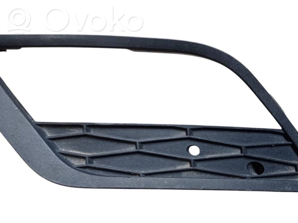 Etusumuvalon ritilä   5F0853666A