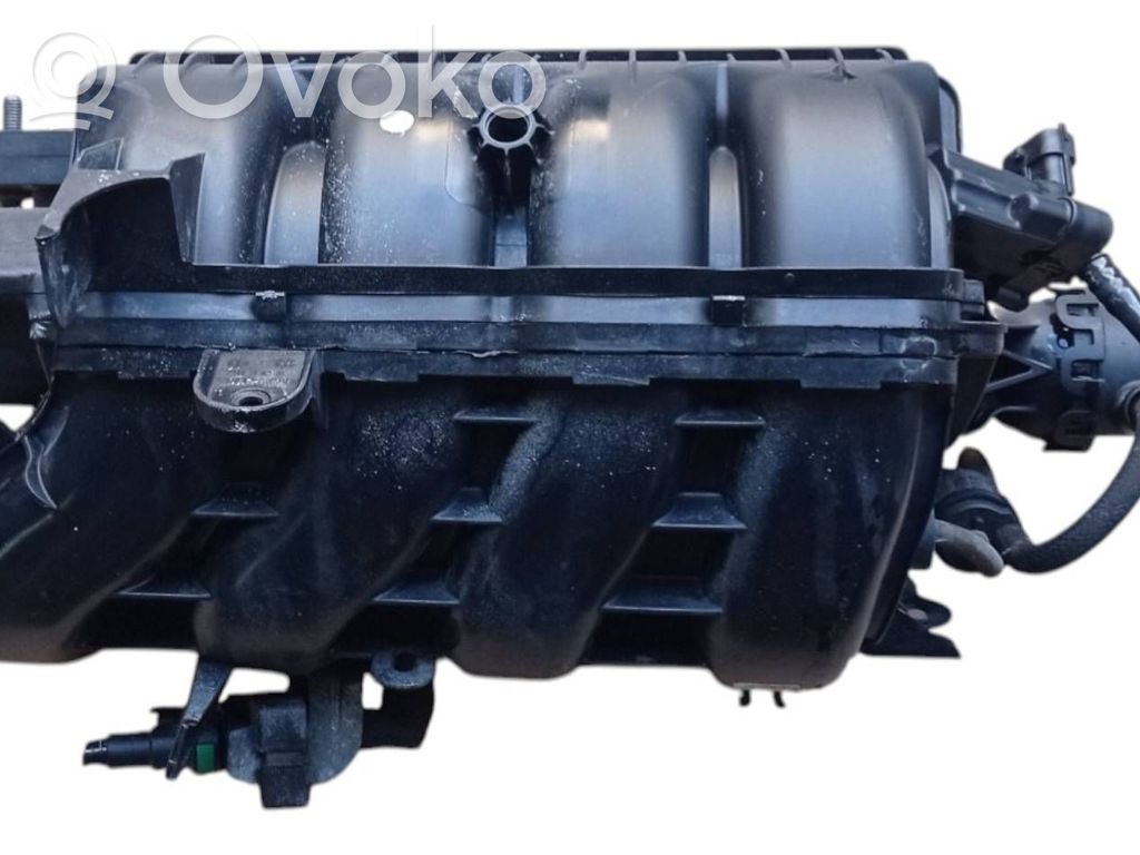 Opel Corsa D Colector de admisión 