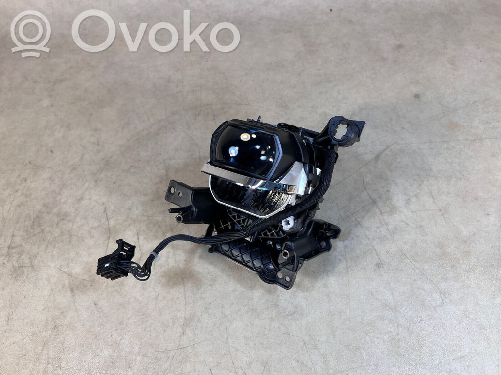 BMW 7 G11 G12 Lampa przednia 