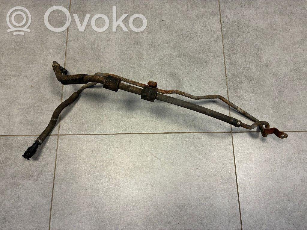 BMW X5 E70 Moottorin vesijäähdytyksen putki/letku 