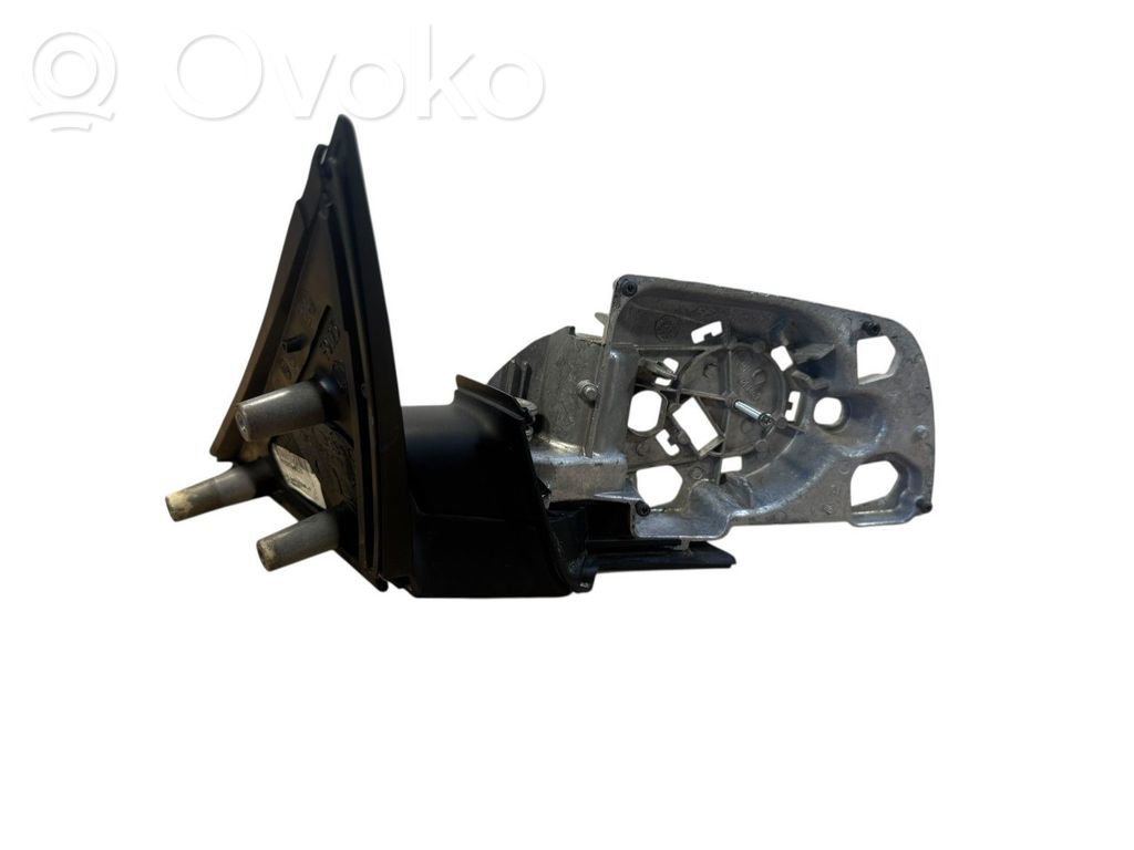 BMW 5 E60 E61 Veidrodėlio dalys 