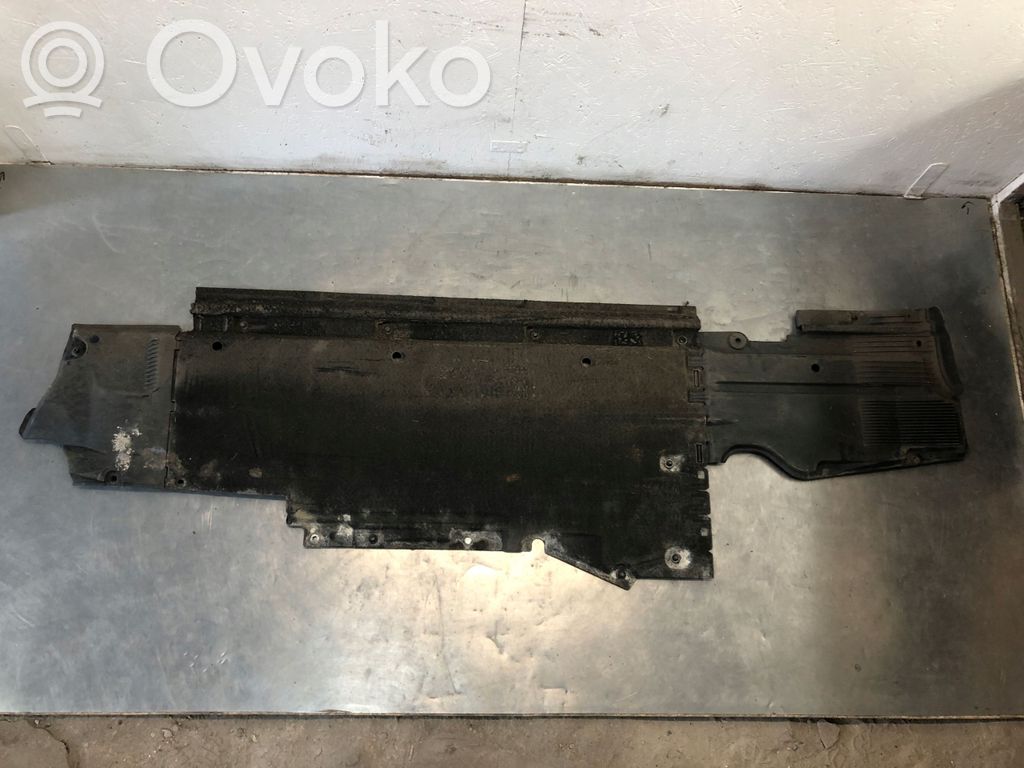 Audi A4 S4 B8 8K Protecție inferioară laterală 