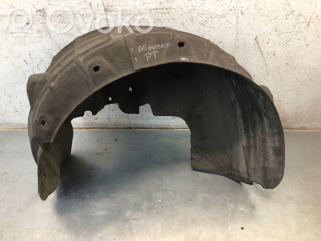 Audi A5 8T 8F Takapyörän sisälokasuojat 