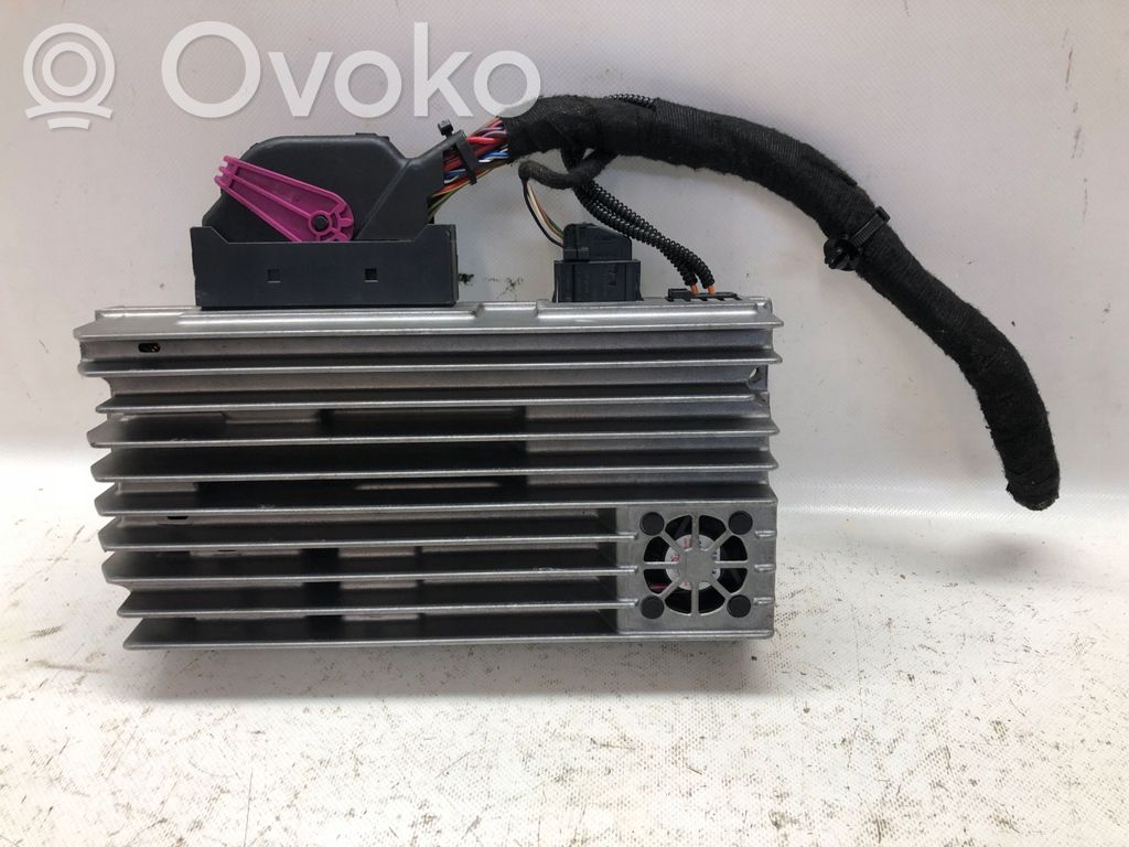 Audi A5 8T 8F Garso stiprintuvas 
