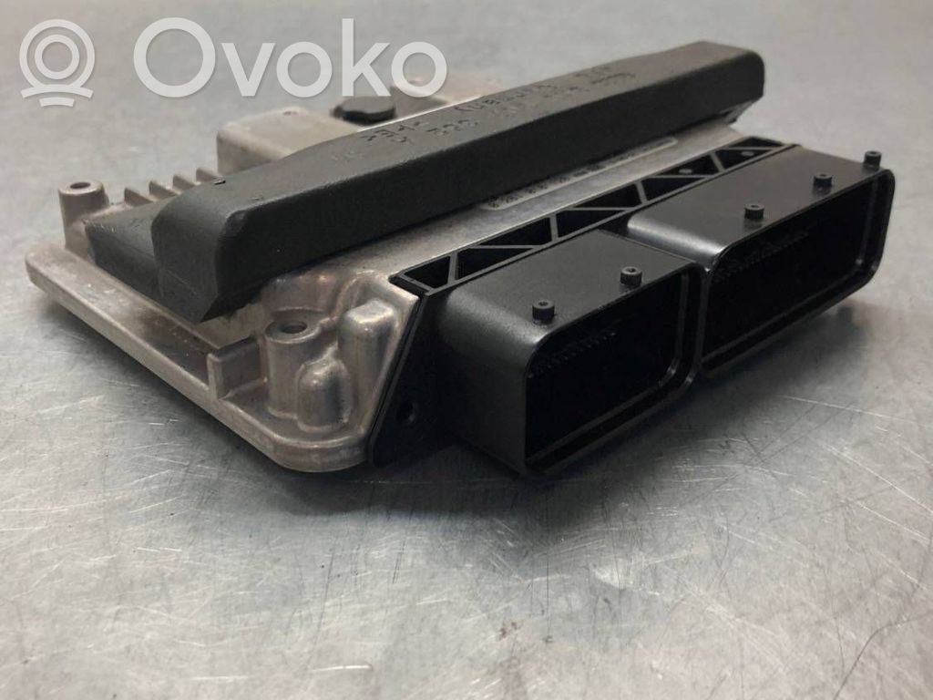 Audi A4 S4 B8 8K Engine control unit/module 