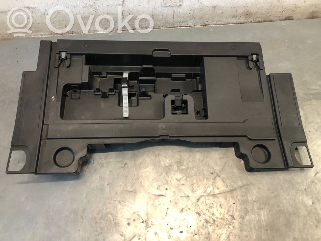 Audi A5 Tool box 