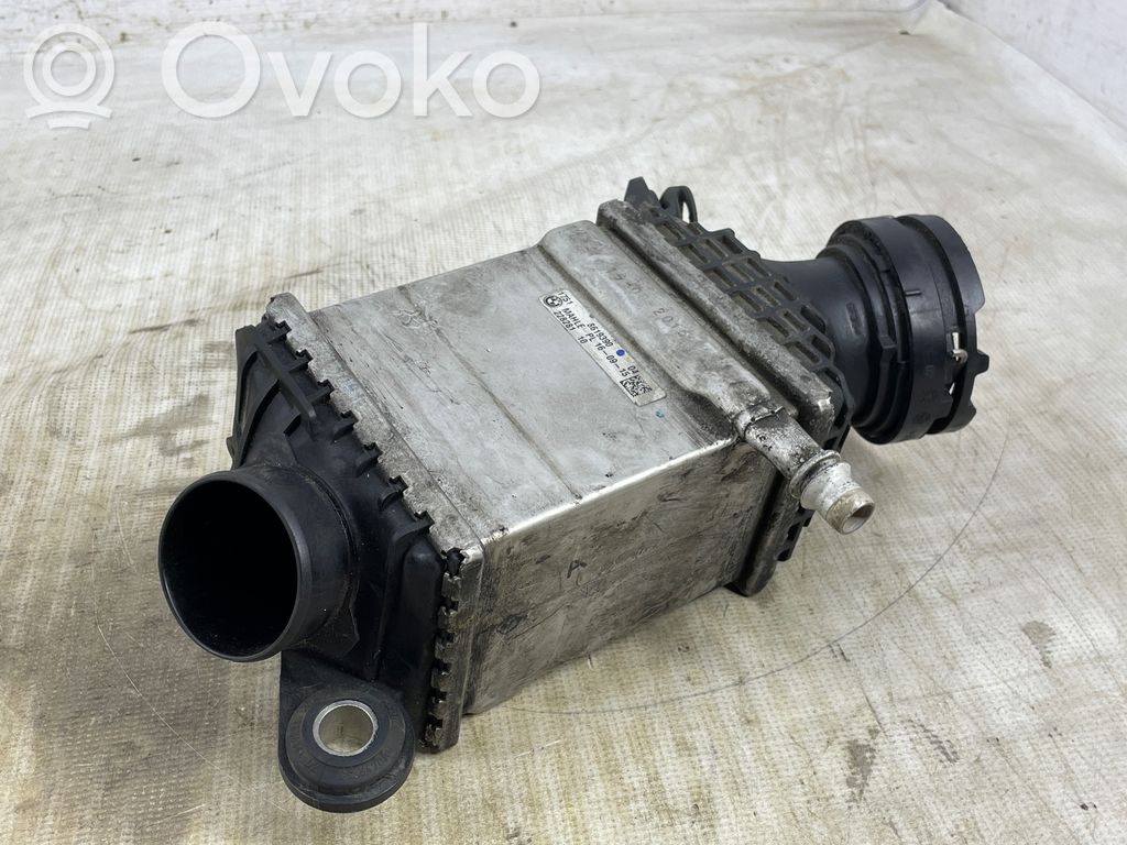 BMW 7 G11 G12 Chłodnica powietrza doładowującego / Intercooler 