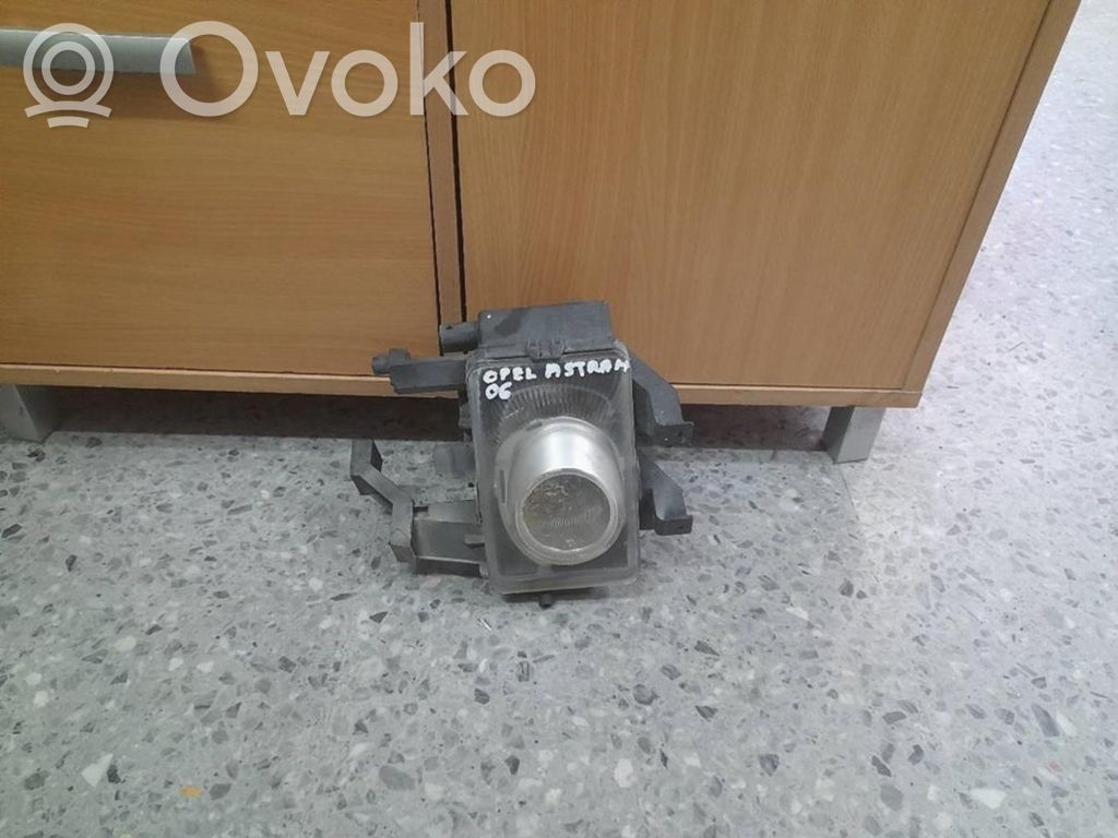 Opel Astra H Etusumuvalo 