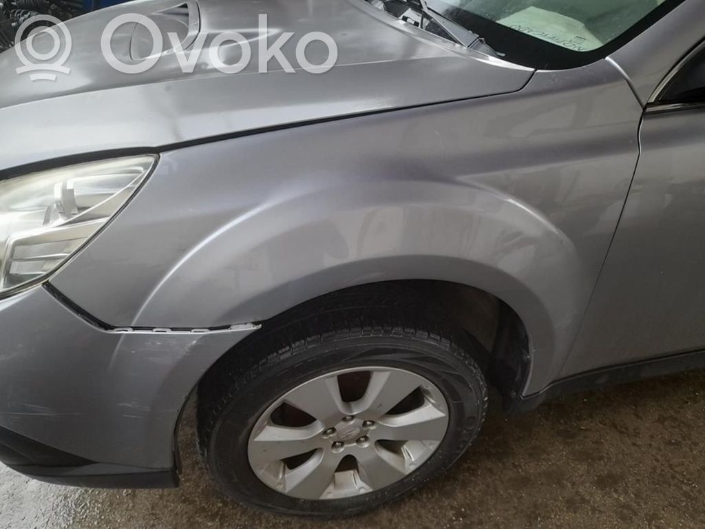 Subaru Legacy Nadkole przednie 