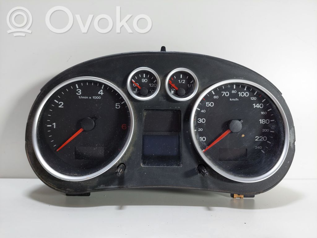 Audi A2 Velocímetro (tablero de instrumentos) 