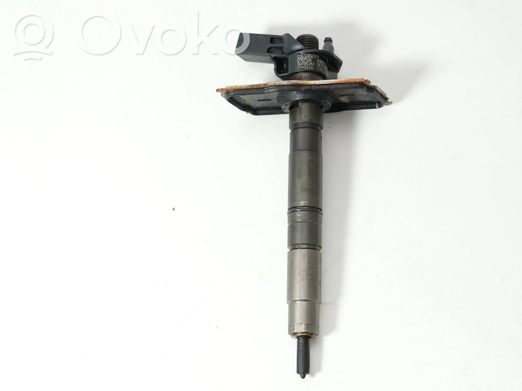 Inyector de combustible   03L130277