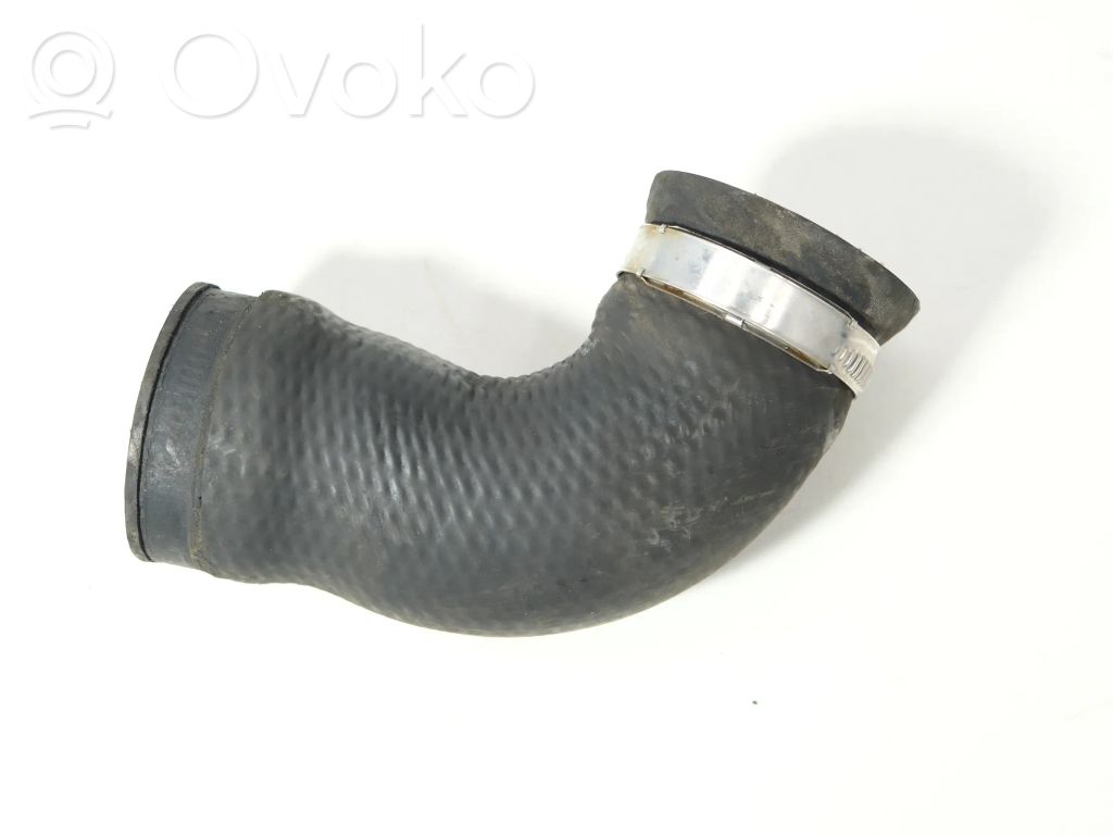 Audi A6 S6 C5 4B Furtun/conductă intercooler 