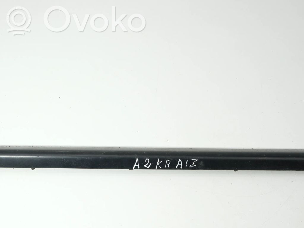 Audi A2 Listwa drzwi tylnych 