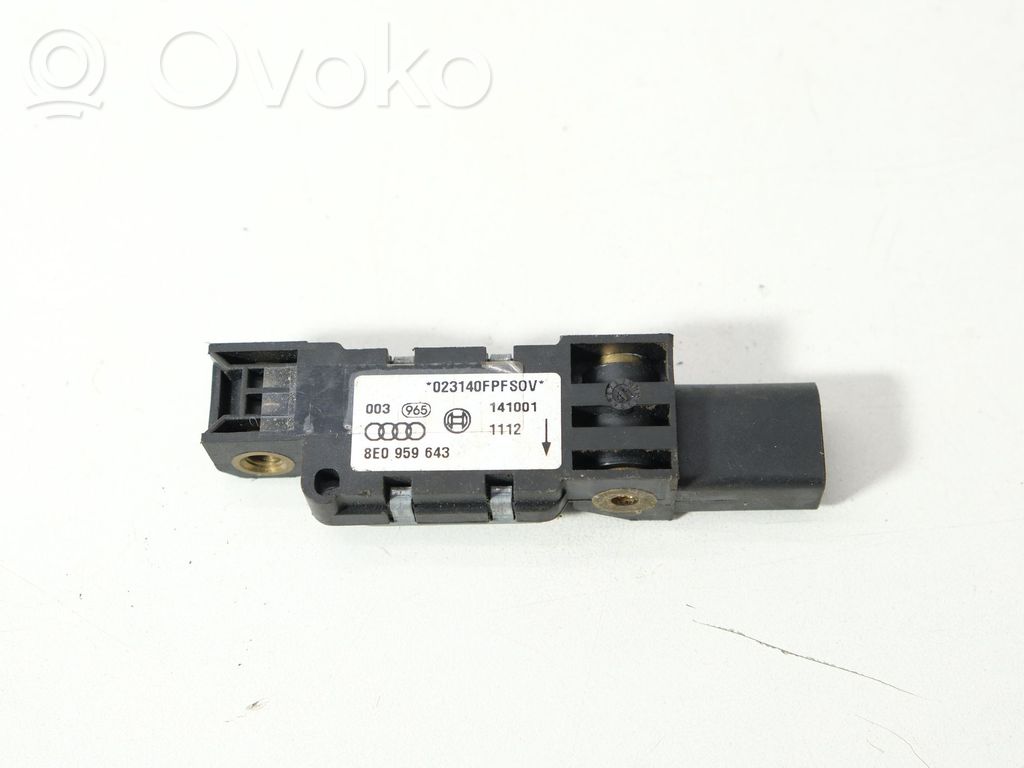 Airbagsensor Crashsensor Drucksensor   8E0959643
